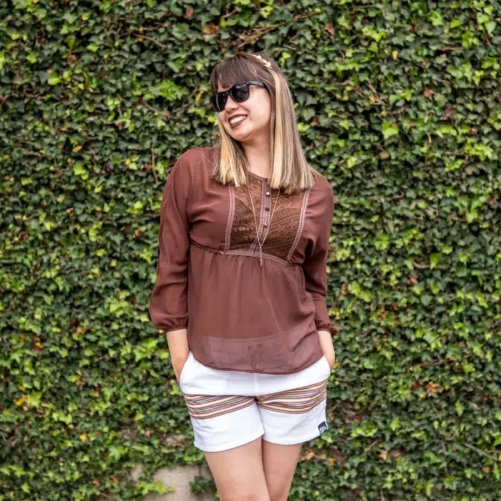 Feel Good The Sail Away’s Women’s Luxury Hand Woven Shorts Large